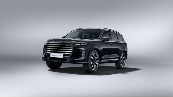 EXEED VX  Luxury Meets Safety
