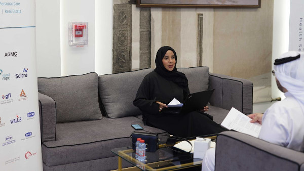 100+ Jobs for UAE Nationals 100+ Jobs for UAE Nationals