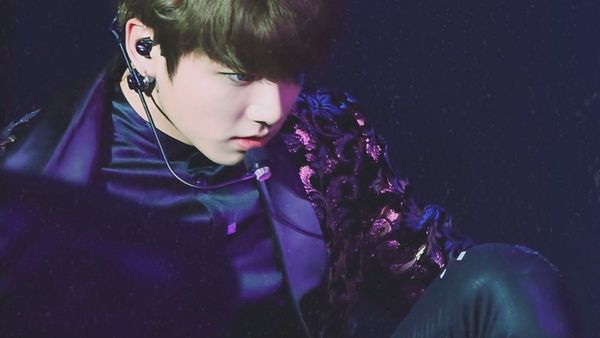 Jungkook Tops iTunes Worldwide