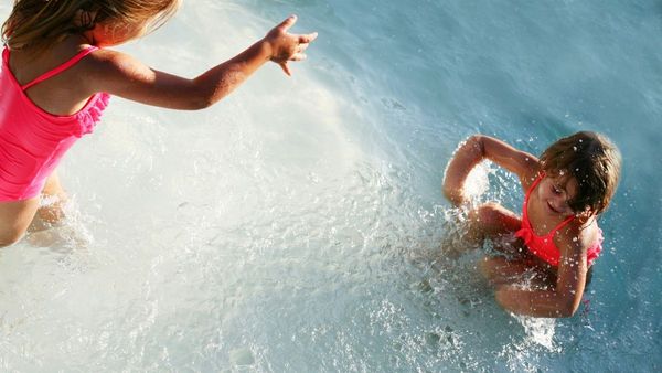 Meryal s New Roller Coaster Thrills Families