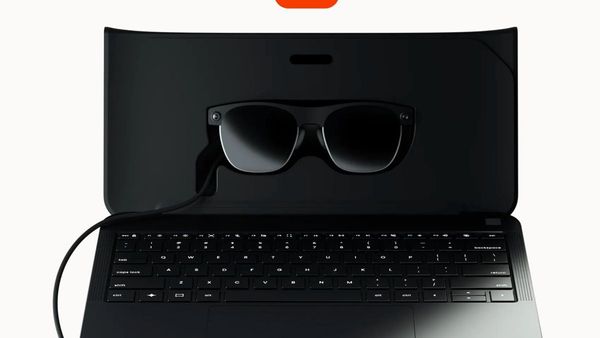 Spacetop G1  Screenless Laptop Era