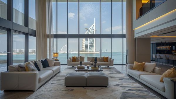 Why Invest in Dubai Branded Residences Why Invest in Dubai Branded Residences