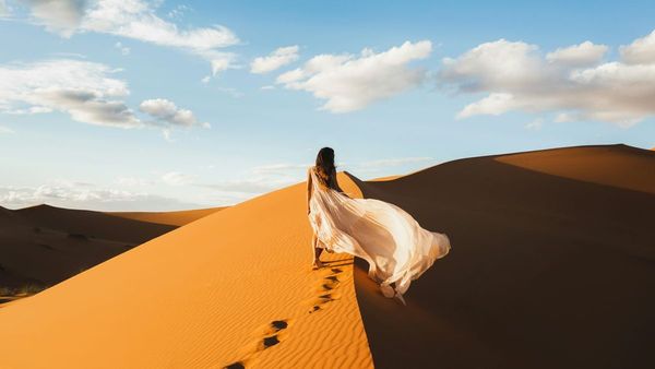 Young Indians Prefer UAE  Saudi