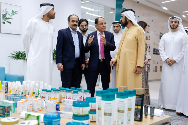 Sheikh Mohammed Visits Himalaya Centre