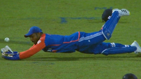 Yadav Comforts Samson After Miss Yadav Comforts Samson After Miss