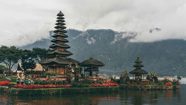 Travel Advice for Omani Visitors to Indonesia