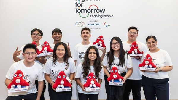 Digital Olympic Community for 2024