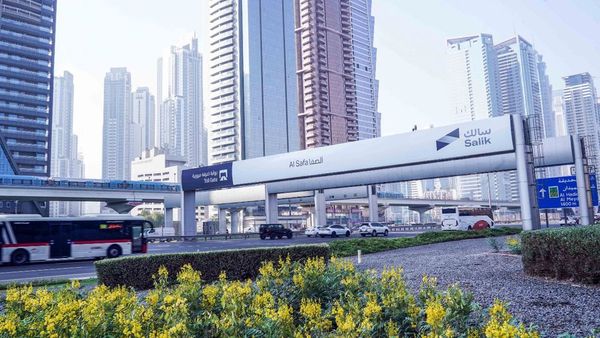Dubai s New Salik Gates on Key Roads