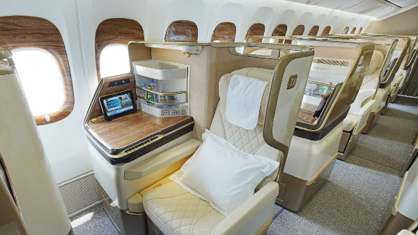 Emirates  New-look Boeing 777