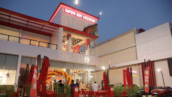 First Drive-Thru Dave s Hot Chicken in Riyadh