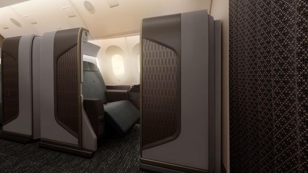 Oman Air s New Business Studio