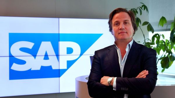 Redefining Business Travel in Disruptions