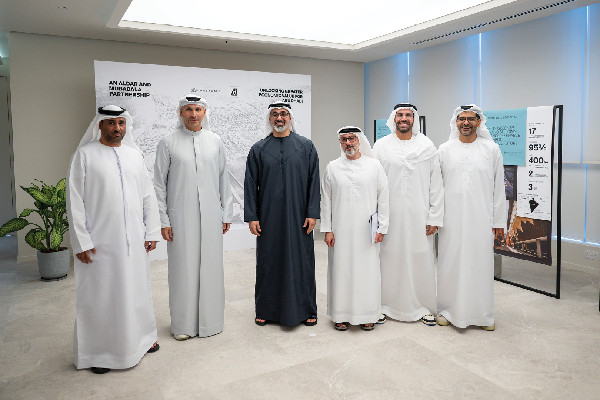 Khalid bin Mohammed Launches Mubadala-Aldar Partnership