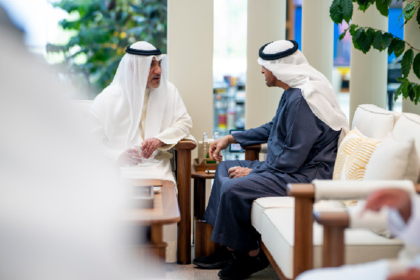 UAE-Kuwait Leaders Enhance Ties