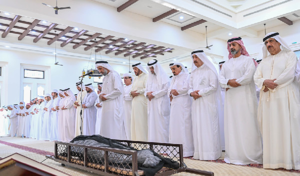 Rulers Hold Funeral Prayer for Sheikh Abdullah