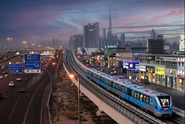 Dubai Metro: 15 Years & 2.4B Riders