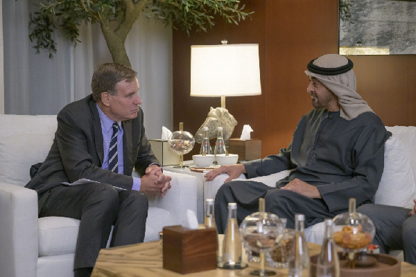 UAE President Meets US Senators on Relations
