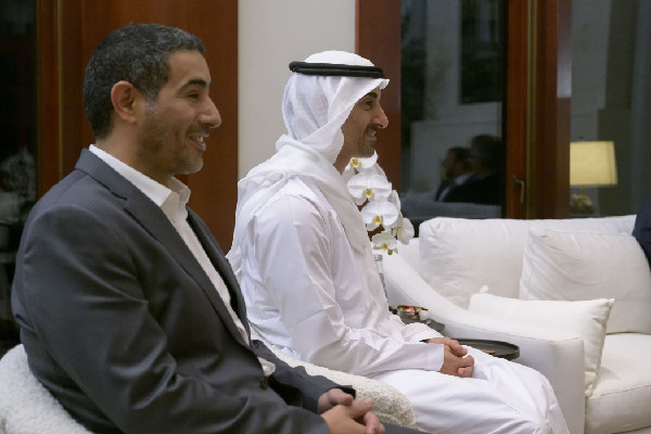 UAE President Meets US Senators on Relations