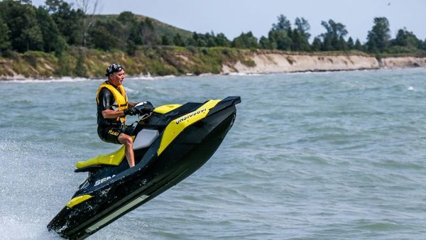 Top Jet Ski Rentals in Dubai for Thrills