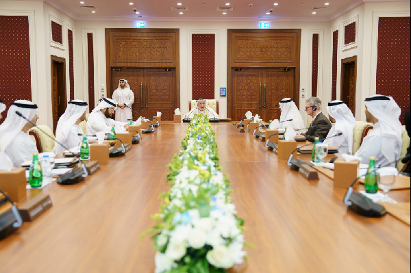 Sultan Al Qasimi Leads Sharjah Maritime Academy Meeting