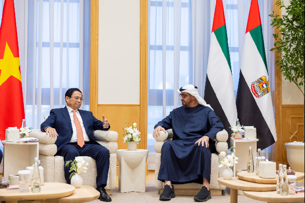 UAE and Vietnam Discuss Bilateral Cooperation