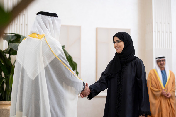 UAE Ambassadors Sworn In by President