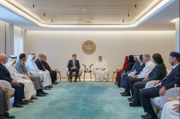 Sharjah Ruler Receives Nile Award for Innovation