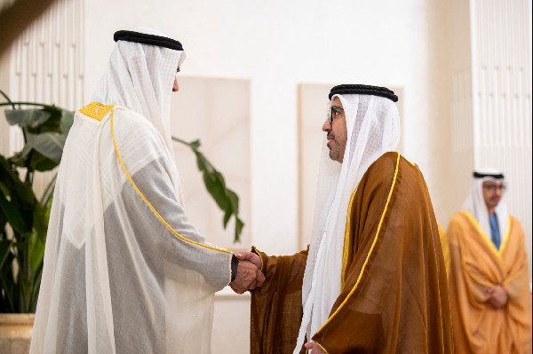 UAE Ambassadors Sworn In by President