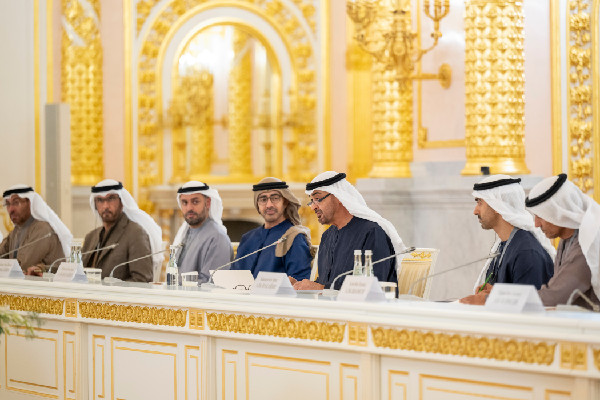 UAE and Russia Discuss Strategic Partnership