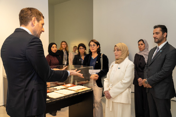 Al Qasimi Leaders Discuss Humanitarian Efforts in Geneva