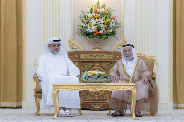 Sharjah Ruler Discusses Judiciary with Council Members