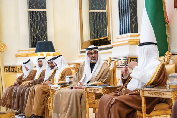 Crown Princes of Abu Dhabi and Bahrain Discuss Relations