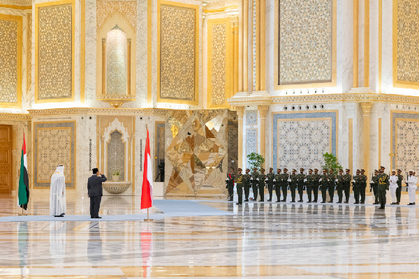 UAE Welcomes Indonesian President with Ceremony