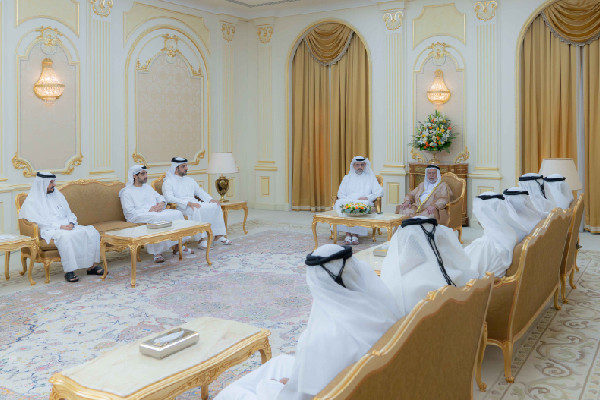 Sharjah Ruler Meets Judicial Council Members