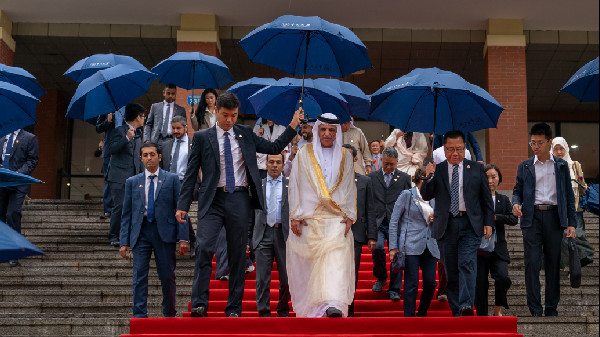 RAK Ruler Discusses Education in China