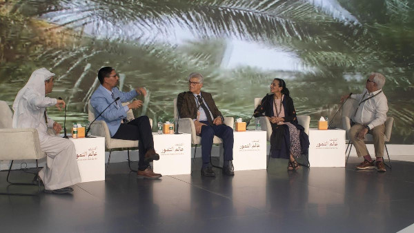 Experts Discuss Climate Change and Date Palms Experts Discuss Climate Change and Date Palms
