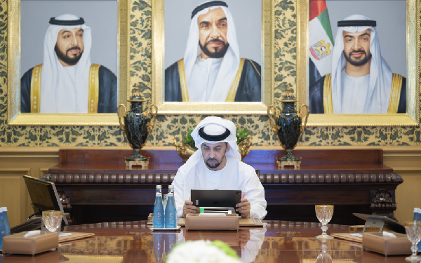 Hamdan bin Zayed Chairs University Board Meeting Hamdan bin Zayed Chairs University Board Meeting