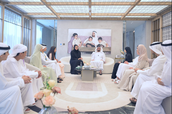 Saif bin Zayed Visits Supreme Council for Motherhood