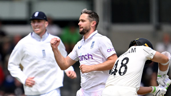 Woakes and Carse Lead England to Victory Woakes and Carse Lead England to Victory
