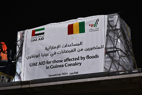 UAE Sends Aid Planes to Zambia and Guinea