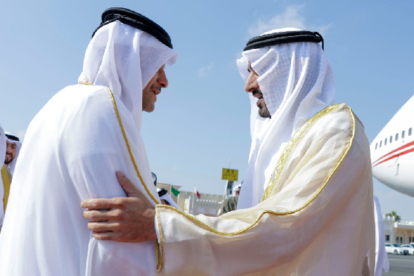 UAE Delegation Led by Hamdan bin Mohammed in Doha