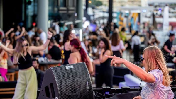 Yas Marina F1 Race Weekend A Luxurious Experience Yas Marina F1 Race Weekend A Luxurious Experience