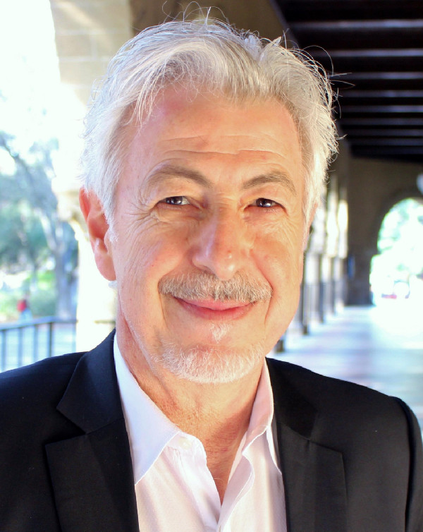 Celebrating Professor Oussama Khatib's Award Win