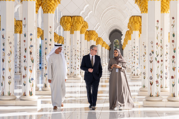 Keir Starmer Visits Sheikh Zayed Grand Mosque