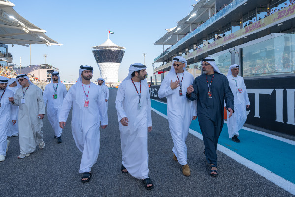 Sheikhs Attend Formula 1 Season Finale