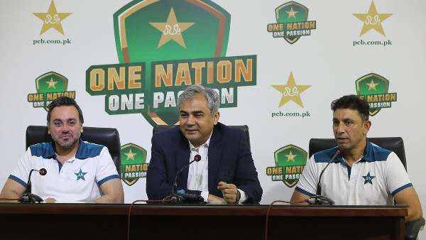 PCB Confirms Gillespie Will Stay as Coach PCB Confirms Gillespie Will Stay as Coach