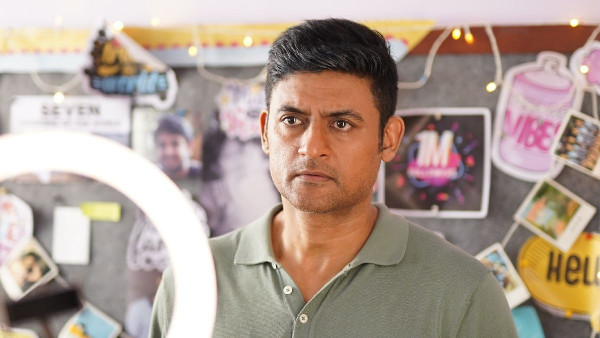 Manav Gohil Praises Karate Girls on Amazon MX Player Manav Gohil Praises Karate Girls on Amazon MX Player