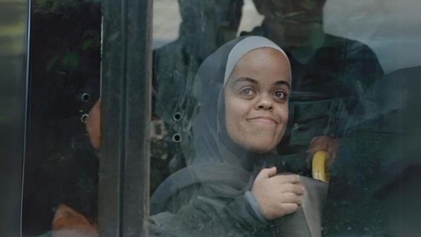 Snow White Film Highlights Dwarfism in Society Snow White Film Highlights Dwarfism in Society