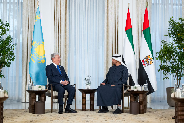 UAE and Kazakhstan Leaders Discuss Cooperation