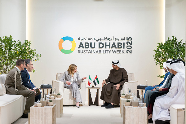 UAE President Meets with Global Leaders